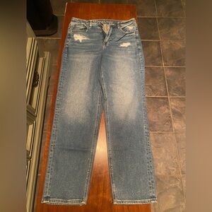Women’s American Eagle Size 6 Mom Jeans